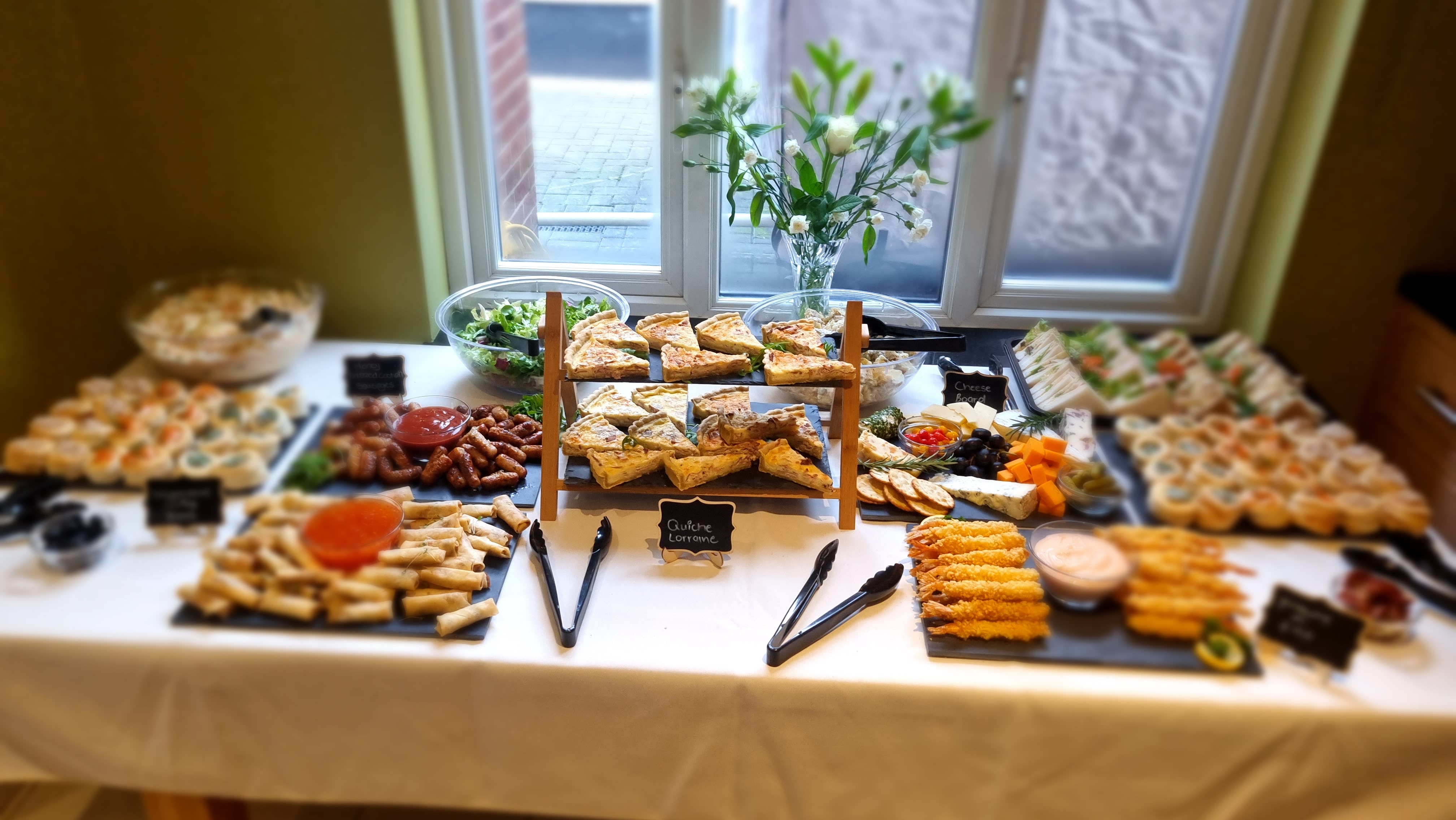 Hire Party Food to Order in West Sussex, Instant Prices Availability