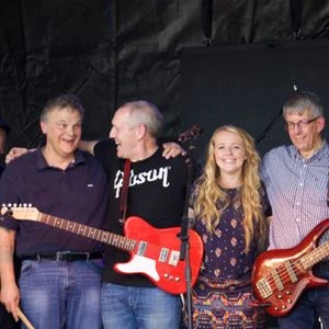 Montage Band Cheshire