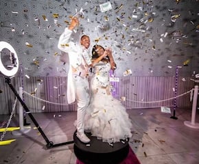 360 Photo Booth - Amazing Fun & Entertainment for All Your Guest