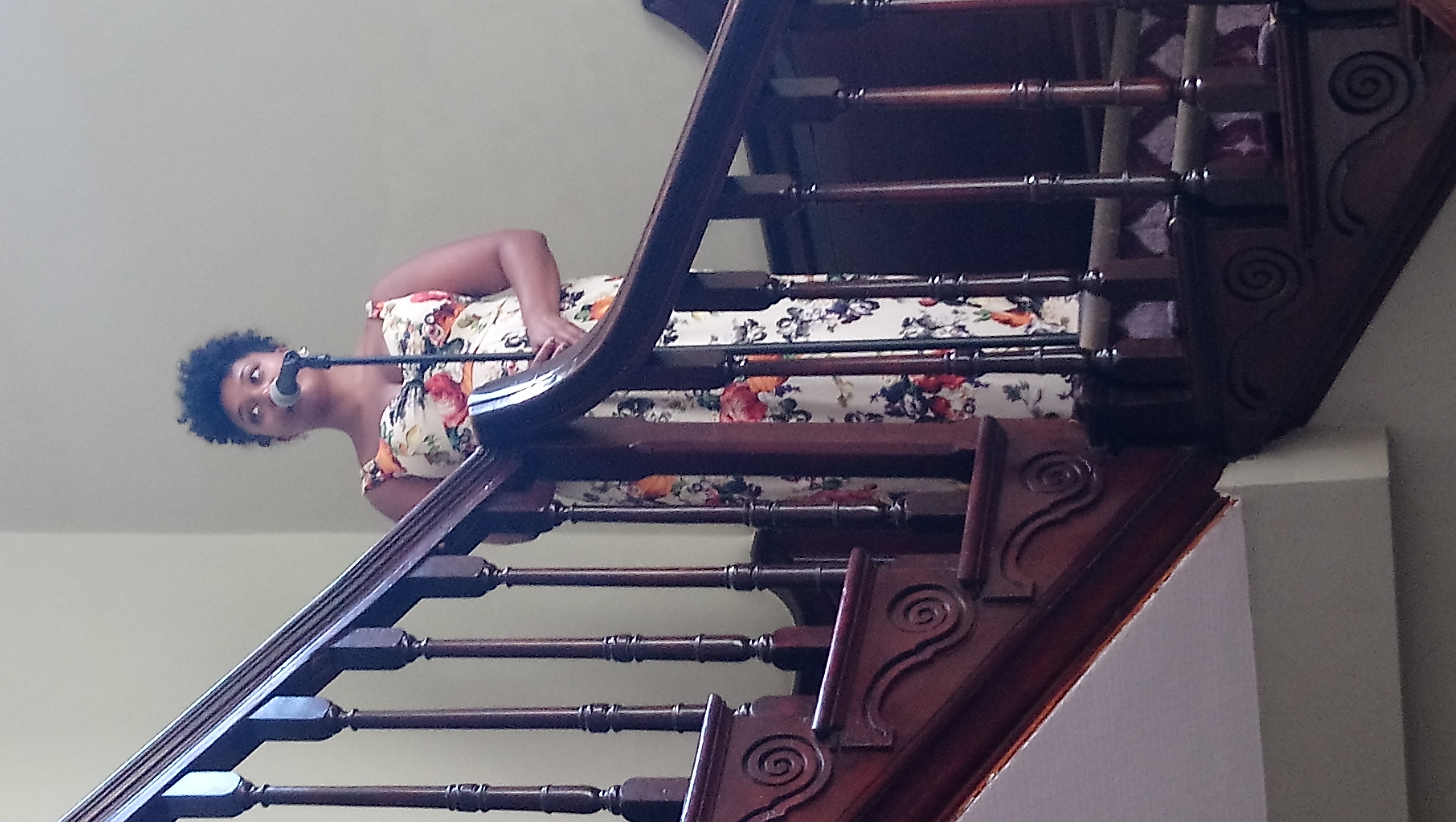 Shorrel Jade Singer with a Vast & Varied Repertoire