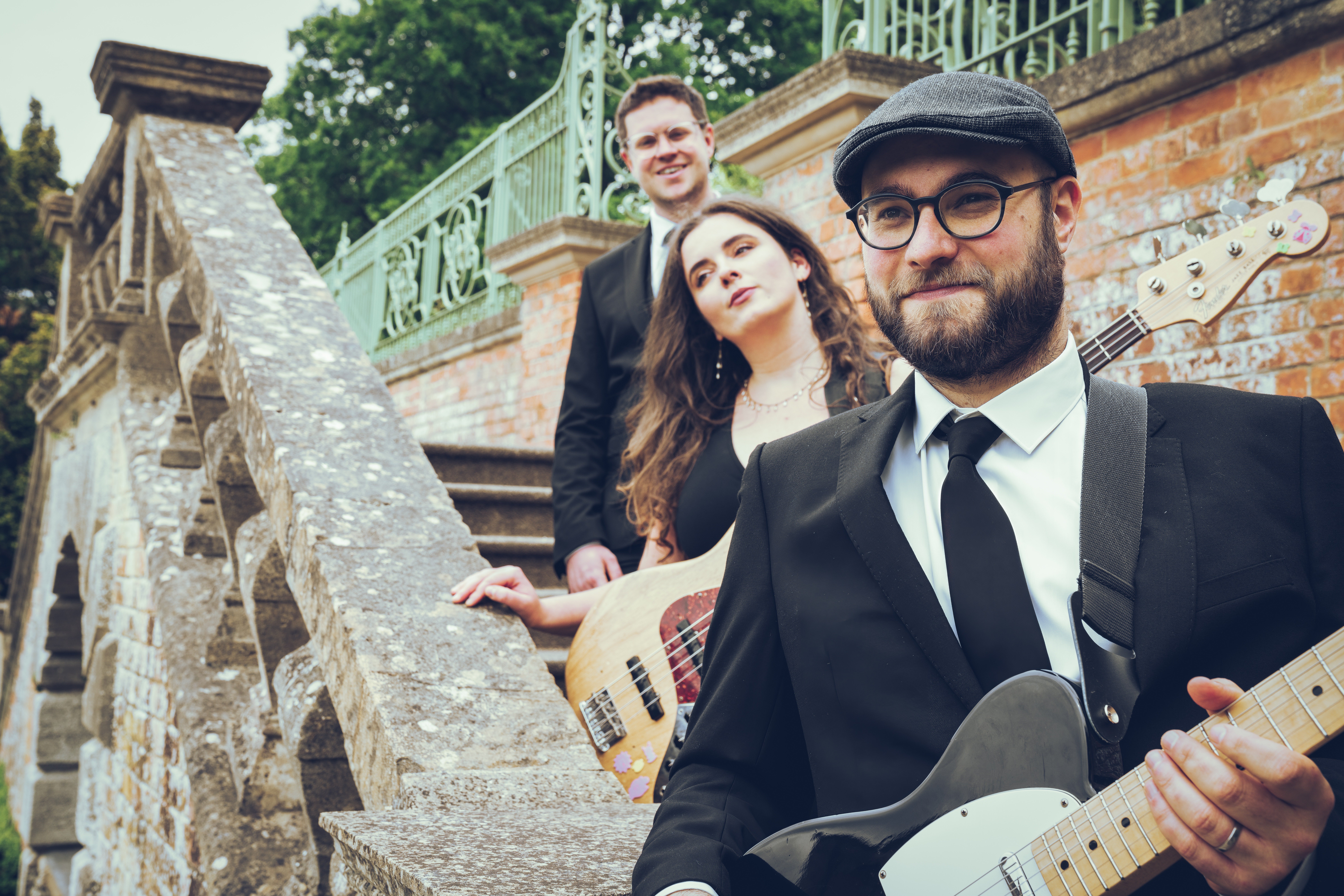 'James & The Edgetones' Band Bringing Good Vibes