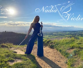 Acoustic & Electric Violinist Nadia Violin